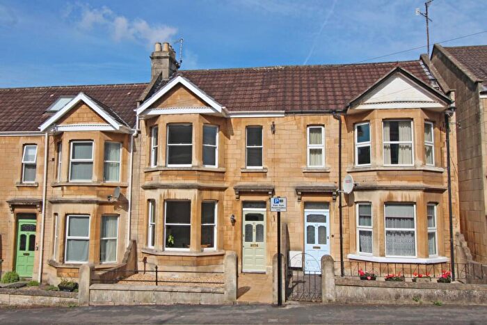 3 Bedroom Terraced House For Sale In First Avenue Bath, BA2