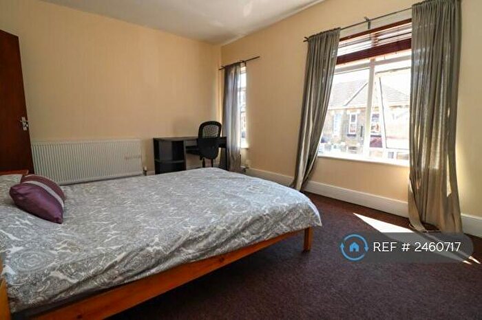 4 Bedroom Terraced House To Rent In Cromwell Road, Southampton, SO15