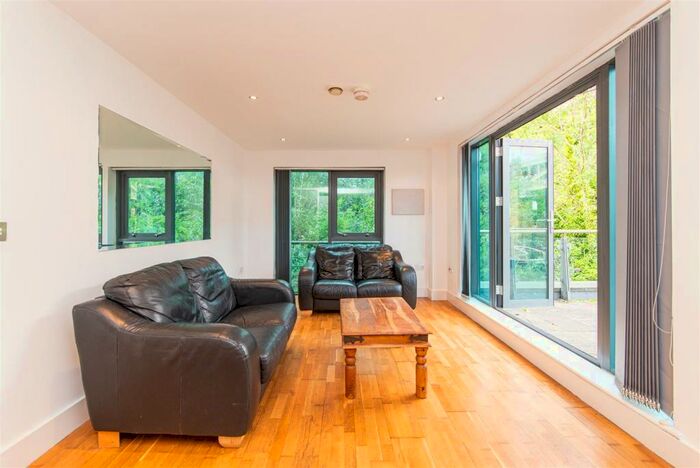 1 Bedroom Apartment To Rent In Merchants Quay, Quayside, Newcastle Upon Tyne, NE1