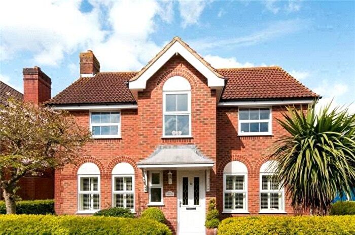4 Bedroom Detached House For Sale In Withy Close, Romsey, Hampshire, SO51