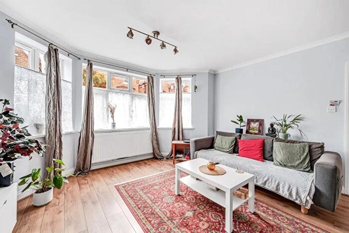 2 Bedroom Flat To Rent In Very Near Grange Road Area, Ealing Broadway South, W5