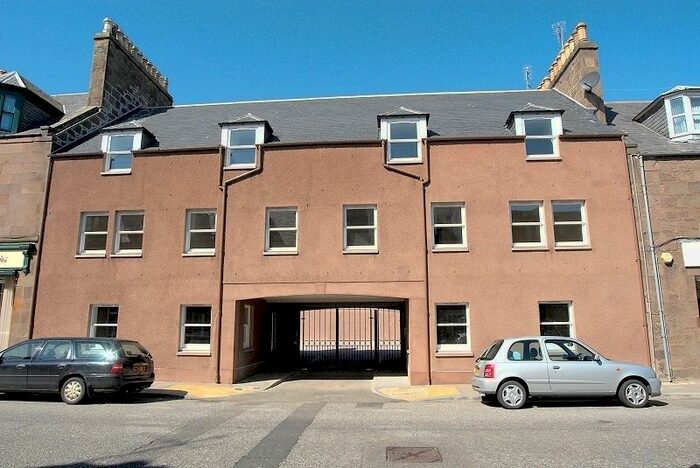 2 Bedroom Flat To Rent In Barclay Street, Stonehaven, Aberdeenshire, AB39