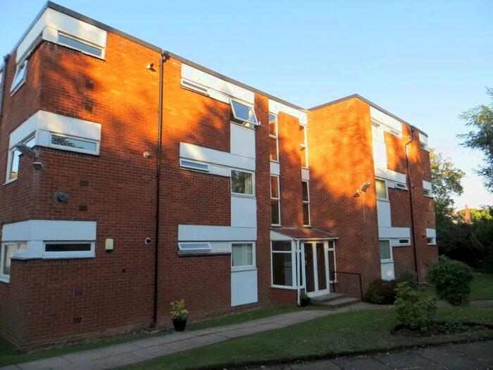 2 Bedroom Flat To Rent In Bristol Road South, Northfield, Birmingham B31