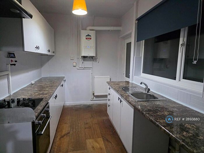 2 Bedroom Terraced House To Rent In Duke St, Worksop, S80