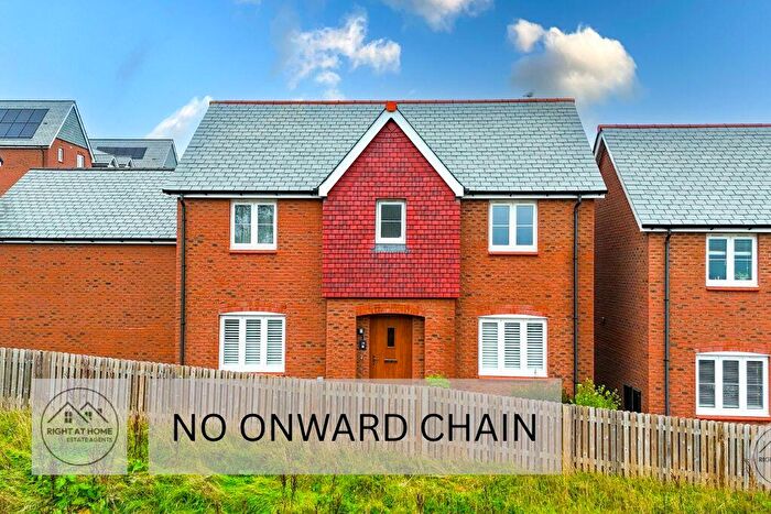 3 Bedroom Detached House For Sale In Jersey Road, Home Farm, Churchill, Exeter, EX4