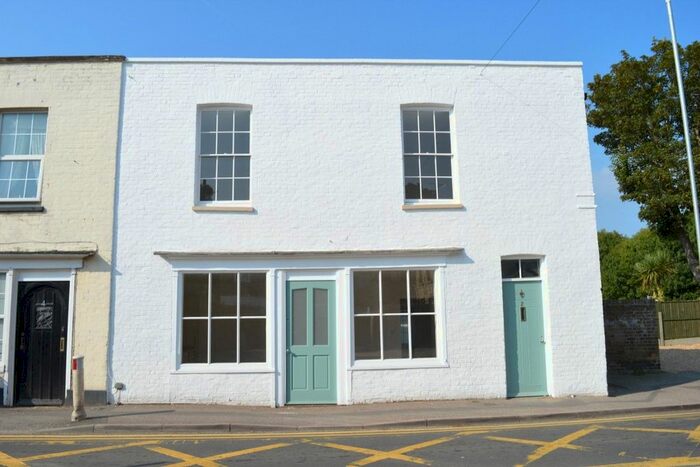 1 Bedroom Flat To Rent In Park Lane, Birchington, Kent, CT7