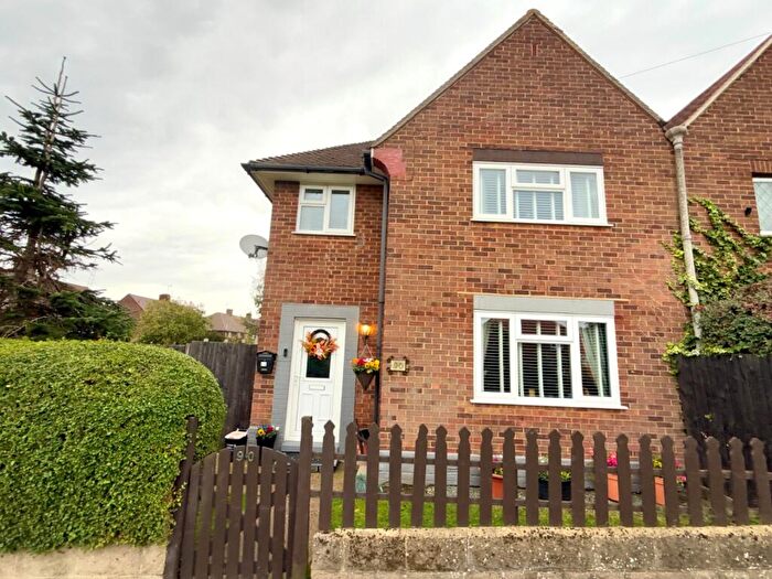 3 Bedroom Semi Detached House For Sale In Winchester Crescent, Gravesend, Kent, DA12