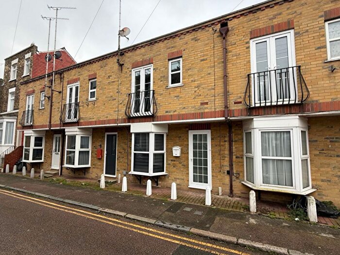 2 Bedroom Terraced House For Sale In Townley Street, Ramsgate, CT11