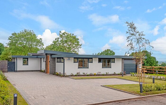 4 Bedroom Detached Bungalow For Sale In Back Lane, Meriden, CV7