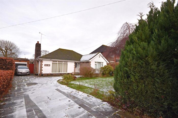 3 Bedroom Detached Bungalow For Sale In Sandy Lane, Little Neston, Neston, CH64