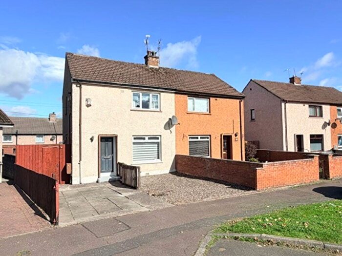 2 Bedroom Semi-Detached House For Sale In Warout Gardens, Glenrothes, KY7