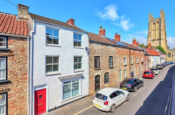 3 Bedroom Terraced House To Rent In St Cuthbert Street, Wells, BA5