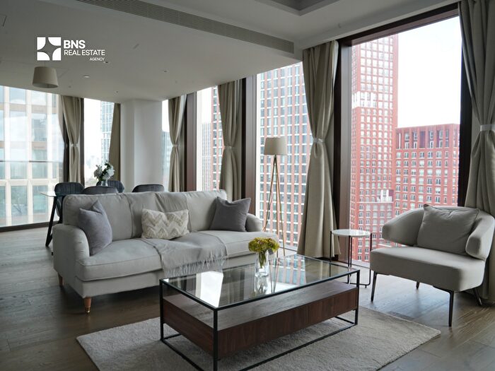 2 Bedroom Flat To Rent In Carnation Way, Thames City, London, SW8