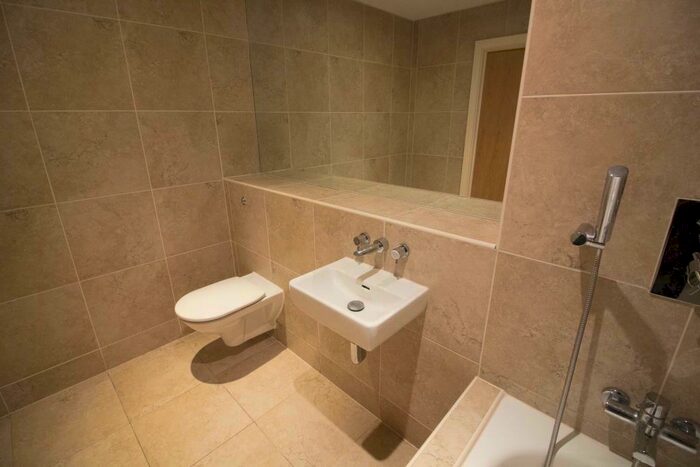 2 Bedroom Apartment To Rent In Wicker Riverside, North Bank, Sheffield, S3