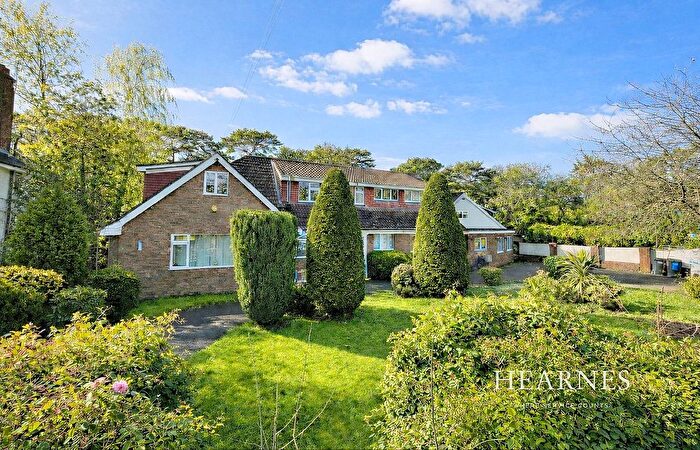 6 Bedroom Detached House For Sale In Rothesay Road, Bournemouth, BH4