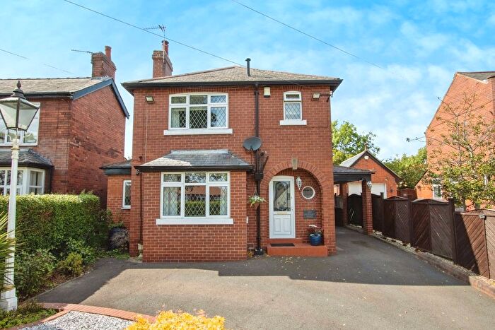 3 Bedroom Detached House For Sale In Horbury Road, West Yorkshire, WF2