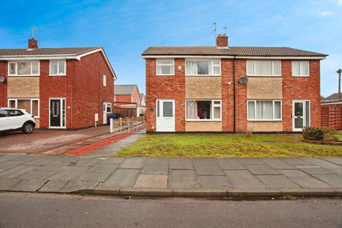 3 Bedroom Semi Detached House For Sale In Bretby Close, Doncaster, South Yorkshire, DN4