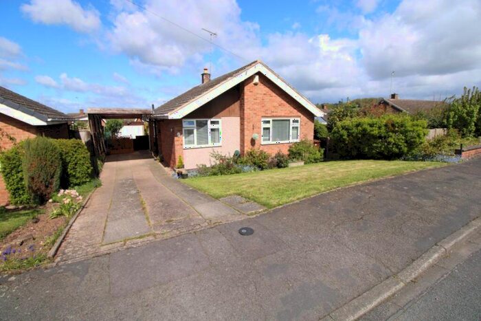 2 Bedroom Bungalow To Rent In Dovedale Close, Burton Upon Trent, Staffordshire, DE15