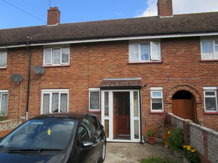 3 Bedroom Terraced House To Rent In Almond Avenue, West Drayton, UB7