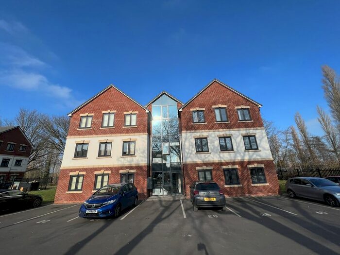 2 Bedroom Flat To Rent In Ikon Avenue, Wolverhampton, West Midlands, WV6