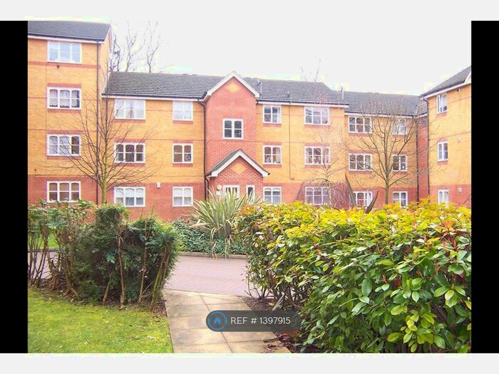 1 Bedroom Flat To Rent In Armoury Road, London, SE8