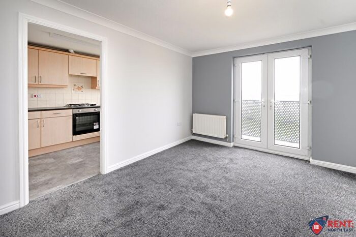 2 Bedroom Flat To Rent In Bridges View, Gateshead, NE8