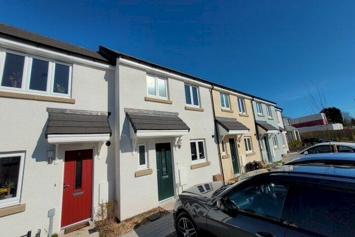 3 Bedroom Property To Rent In Trenant Gardens, Wadebridge, PL27