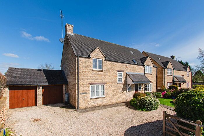 4 Bedroom Detached House For Sale In Cockley Road, Farthinghoe, NN13