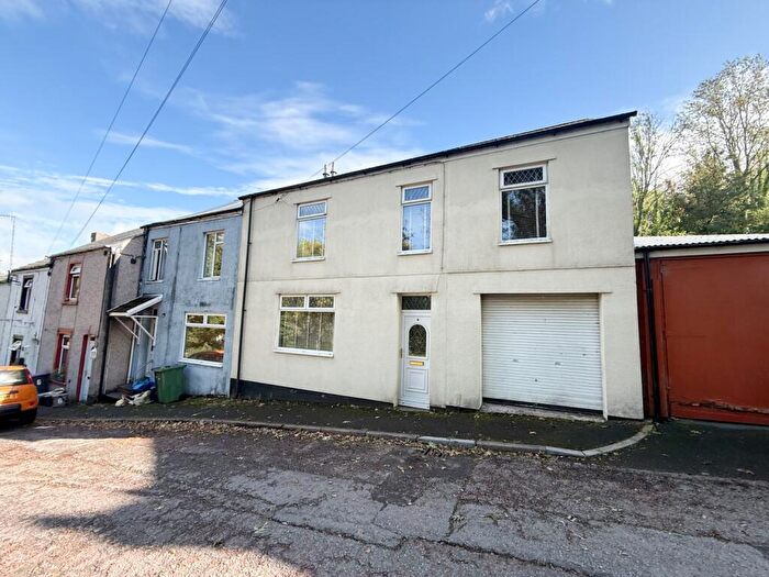 4 Bedroom End Of Terrace House For Sale In Woodland Street, Cwmbran, NP44