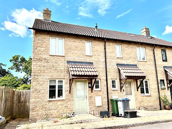 2 Bedroom Terraced House For Sale In Church View, Calne, SN11
