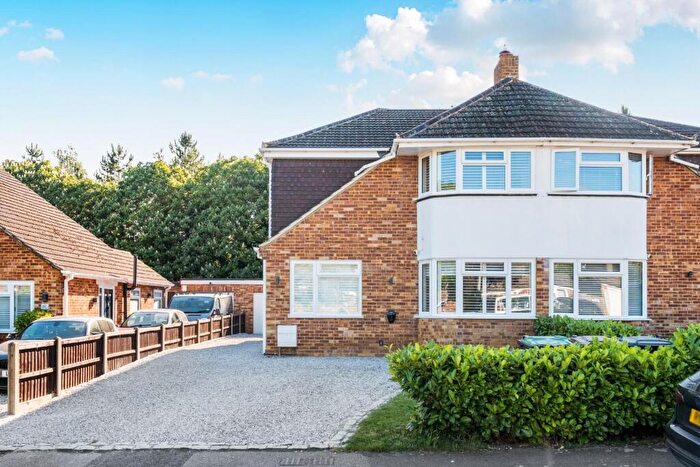 4 Bedroom Semi-Detached House For Sale In St Peters Road, Ditton, ME20