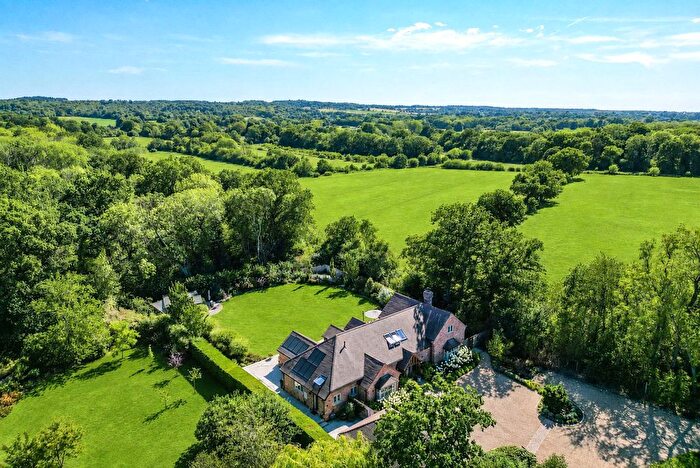 4 Bedroom Detached House For Sale In Oakwood Drive, East Horsley, KT24