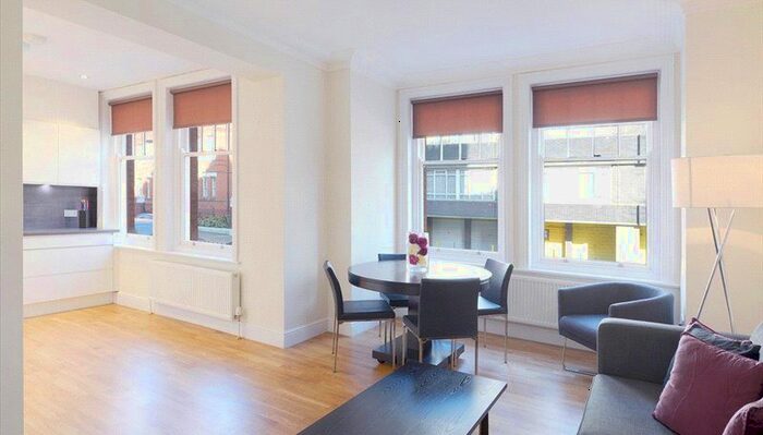 3 Bedroom Flat To Rent In Ravenscourt Park, Hammersmith, London, W6