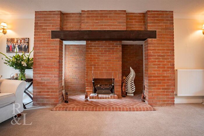 4 Bedroom Detached House For Sale In Glebeland Close, Thrussington, LE7
