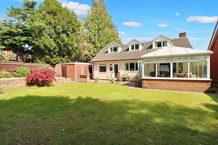 4 Bedroom Detached Bungalow For Sale In Parkwood Drive, Hartburn Village, Stockton-On-Tees, TS18