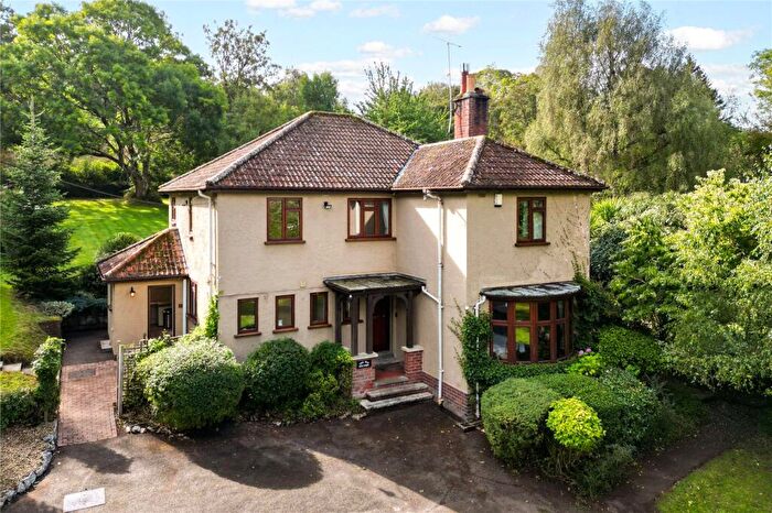 4 Bedroom Detached House For Sale In Main Road, Cleeve, BS49