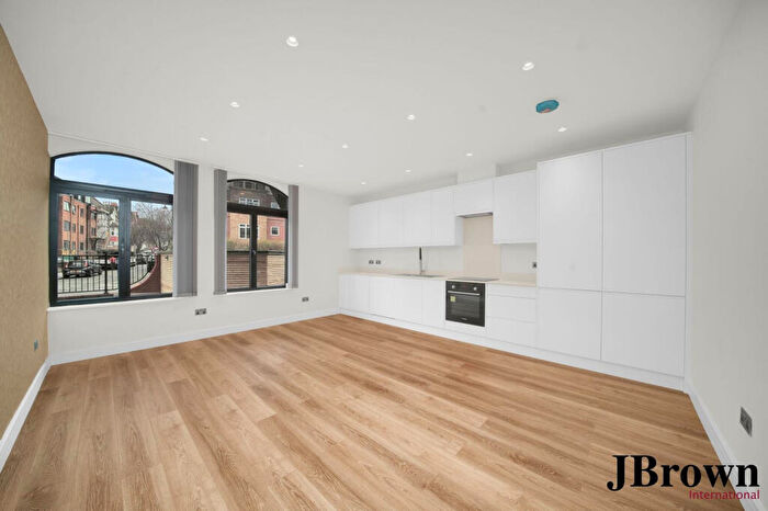 1 Bedroom Apartment To Rent In Park Lane, Croydon, Surrey, CR0