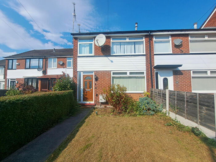 3 Bedroom House To Rent In Rosewood Avenue, Droylsden, M43