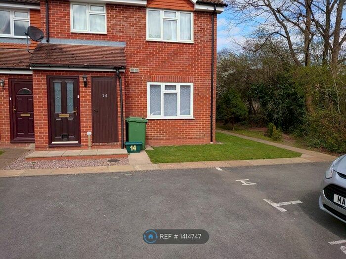 1 Bedroom Maisonette To Rent In Summerfields, Chineham, Basingstoke, RG24
