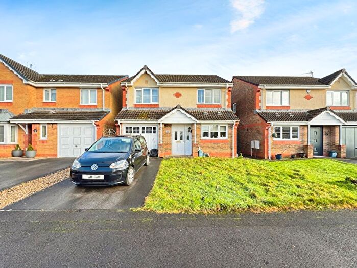 4 Bedroom Detached House For Sale In Ffordd Y Glowr, Pontarddulais, Swansea, West Glamorgan, SA4