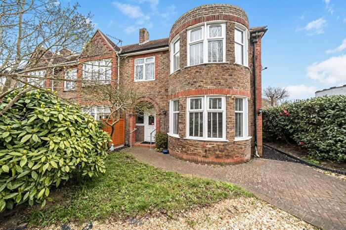 3 Bedroom End Terrace House For Sale In Military Road, Hilsea, Portsmouth, Hampshire, PO3