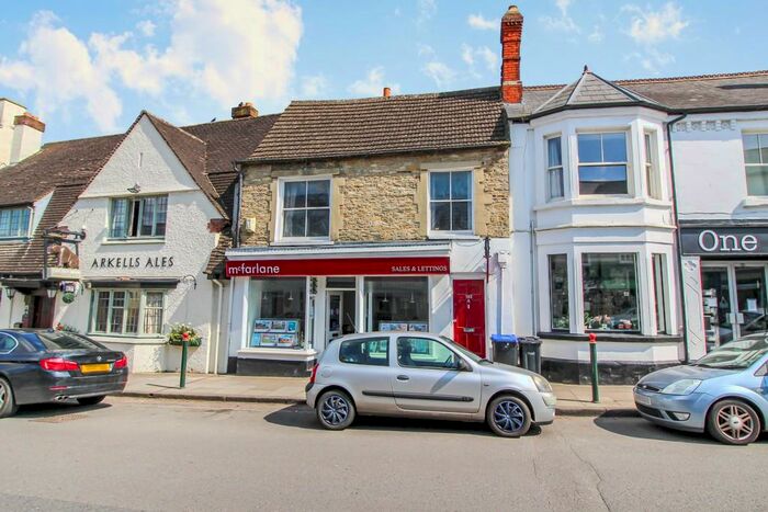 1 Bedroom Apartment To Rent In High Street, Cricklade, SN6