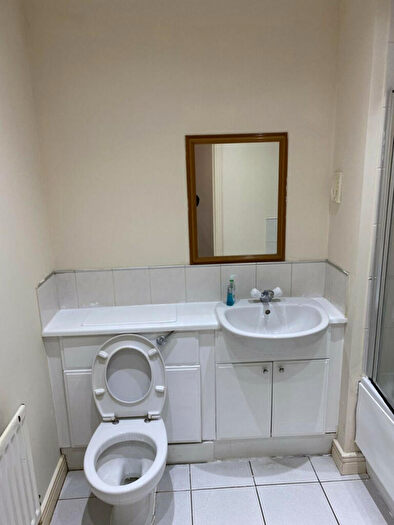 2 Bedroom Apartment To Rent In Erebus Drive, Thamesmead, London, SE28