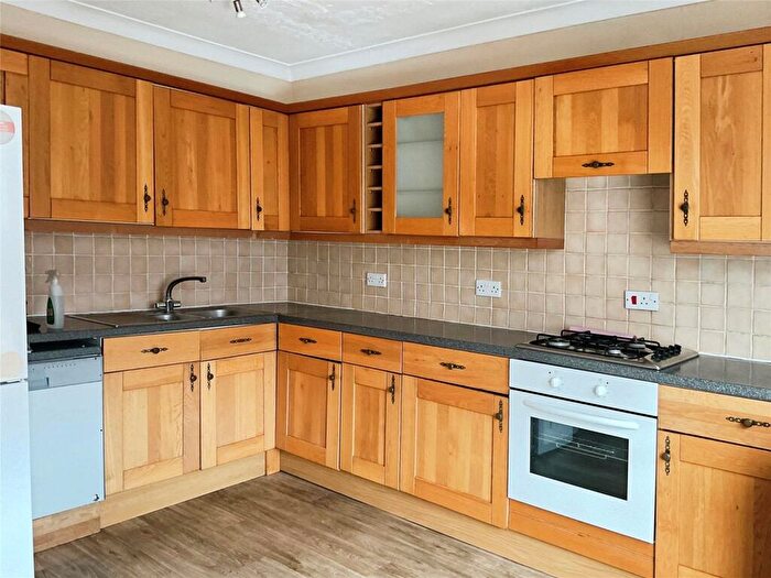 4 Bedroom Apartment To Rent In Oving Road, Chichester, PO19