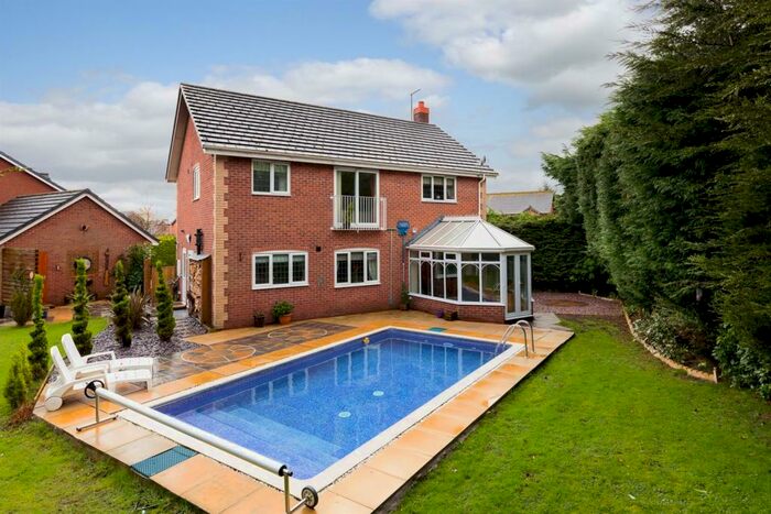 4 Bedroom Detached House For Sale In The Chantry, Calveley, Tarporley, CW6