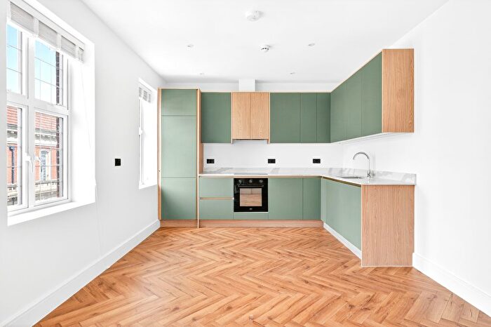 1 Bedroom Flat To Rent In Wandsworth High Street, London, SW18