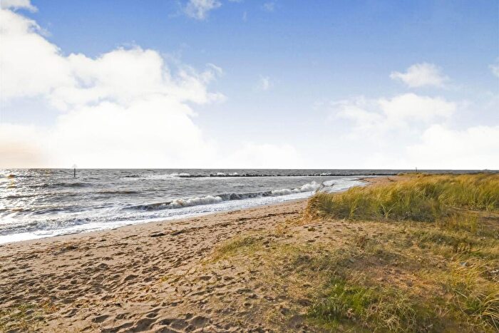 2 Bedroom Bungalow For Sale In Beach Way, Clacton-On-Sea, Essex, CO15