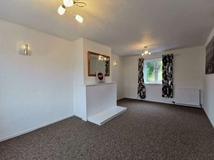 2 Bedroom Terraced House To Rent In Morrison Drive, Garthdee, Aberdeen, AB10