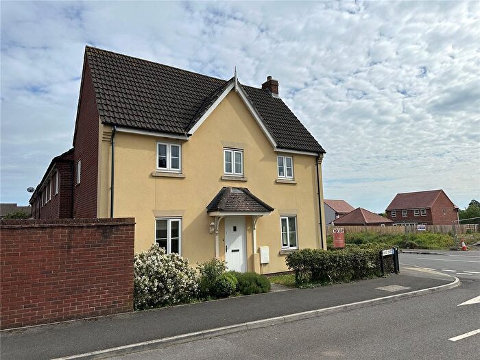 3 Bedroom End Of Terrace House To Rent In Kings Yard, Bishops Lydeard, Taunton, TA4