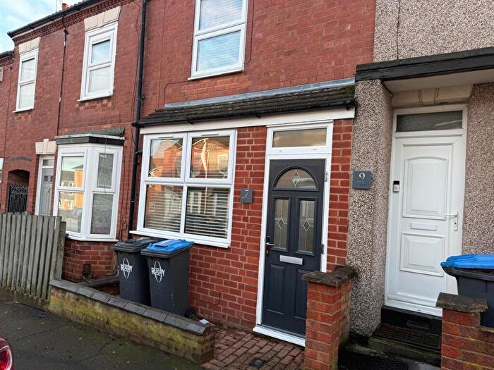 3 Bedroom House To Rent In Bridge Street, Rugby, CV21